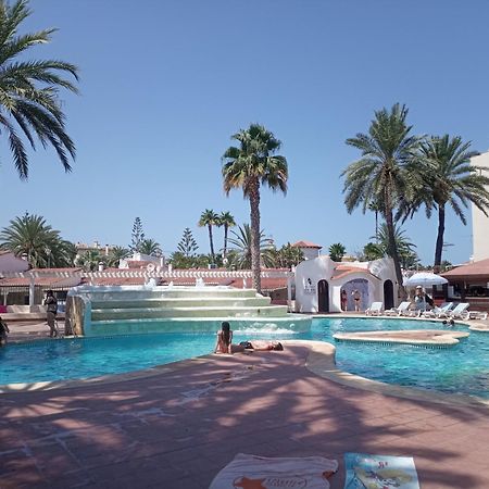 Apartamento Parchís con piscina Dénia Exterior foto