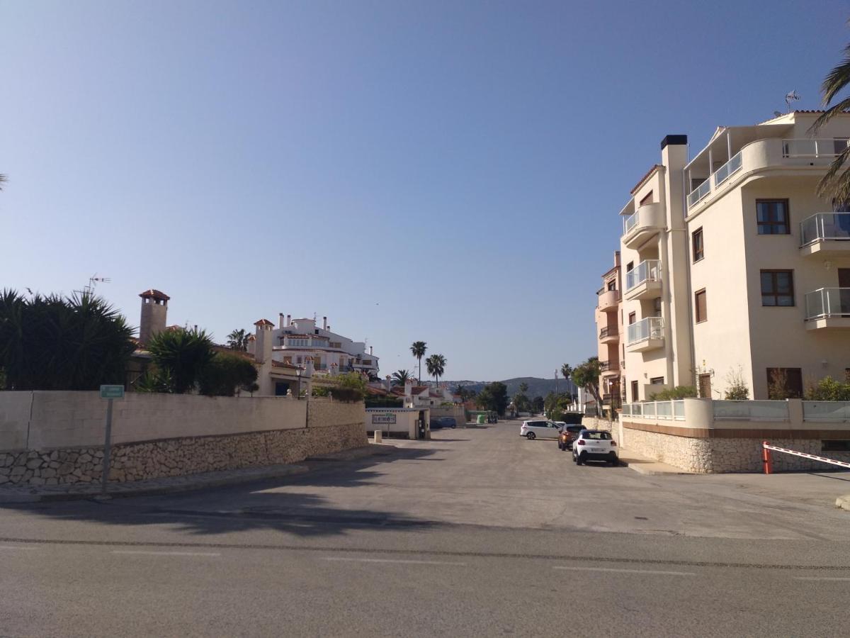 Apartamento Parchís con piscina Dénia Exterior foto