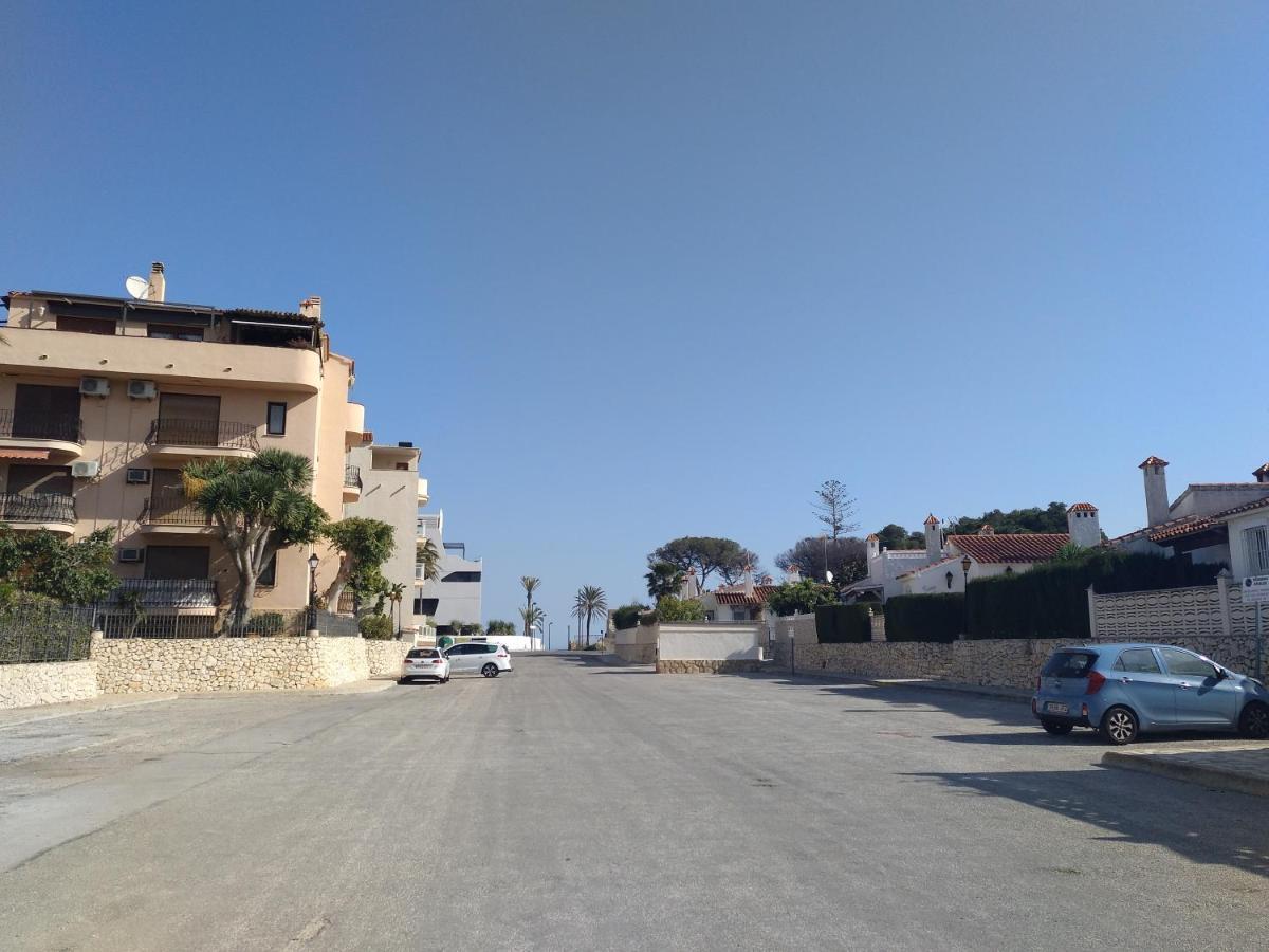 Apartamento Parchís con piscina Dénia Exterior foto